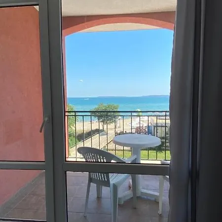 Carina Beach - 4 People * 阳光海滩